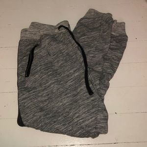 Abercrombie & Fitch: Grey Joggers